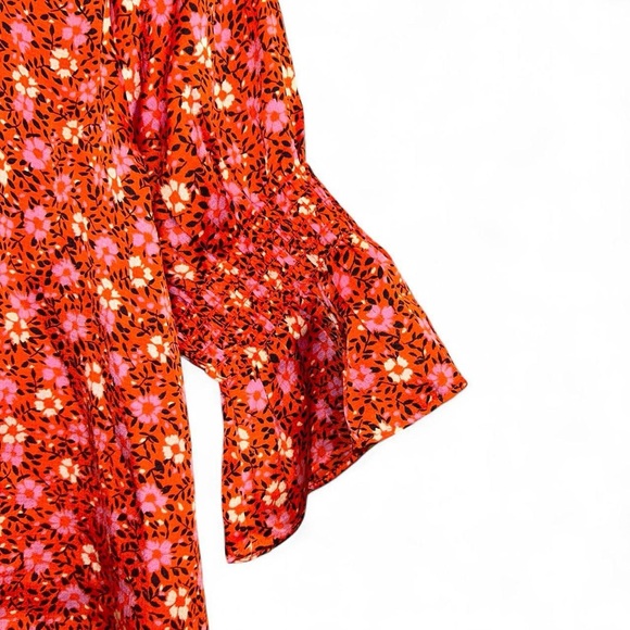 Ann Taylor Red Orange Floral Ruffle Blouse Womens size L - Picture 2 of 8